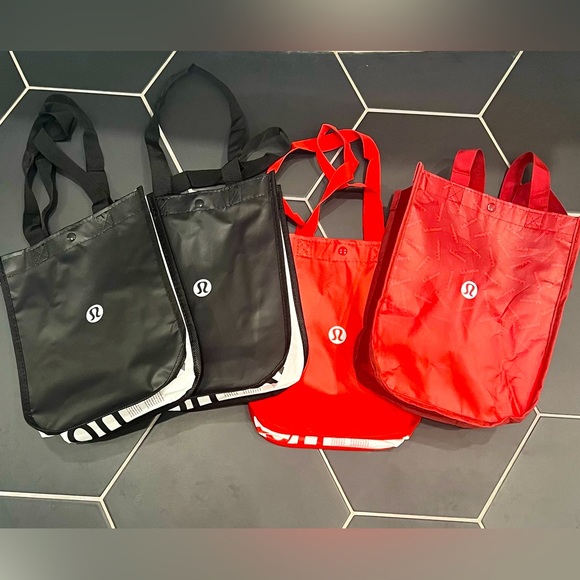 lululemon athletica Handbags - ❤️🖤🤍Lululemon Reusable Bags! $10 each!🤍🖤❤️